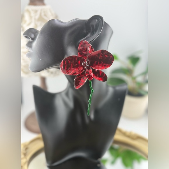Zara Oversized Red Flower Statement Earrings – Artistic Floral Drop Jewelry - Picture 4 of 7